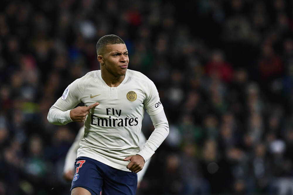 港交所建议大幅降低每手价值门槛至1000港元